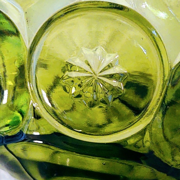 Vintage L. E. Smith Green Glass Footed Compote/Candy/Nut Dish Moon & Stars/MCM - Picture 10 of 16